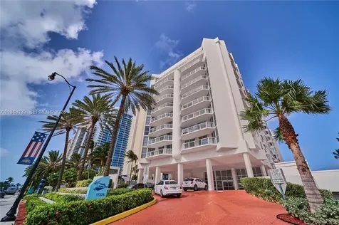 17275 Collins Avenue Sunny Isles Beach FL 33160