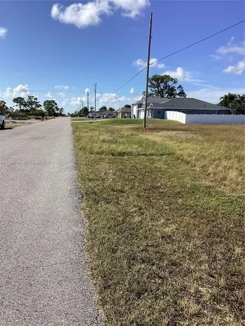 1502 NW 16 Terrace Cape Coral FL 33993