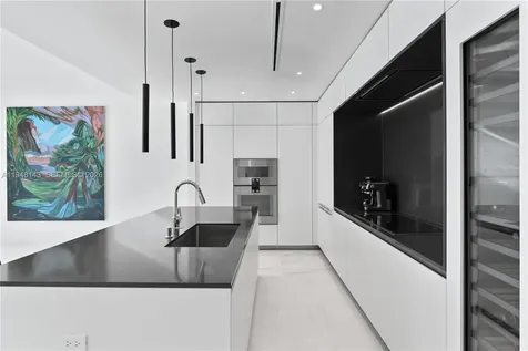 300 Biscayne Boulevard Way Miami FL 33131