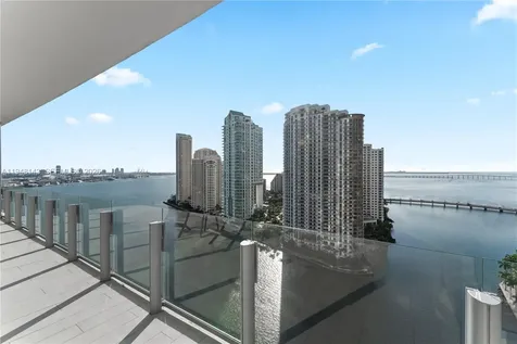 300 Biscayne Boulevard Way Miami FL 33131