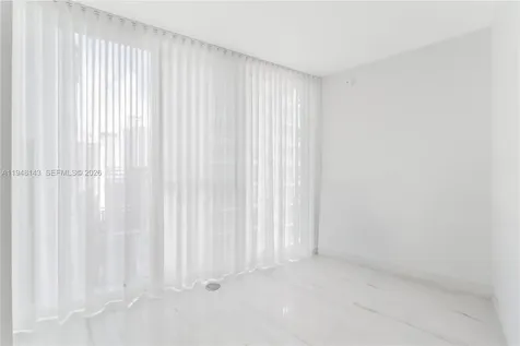 300 Biscayne Boulevard Way Miami FL 33131