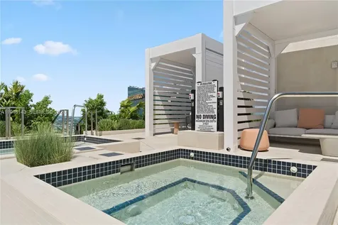 300 Biscayne Boulevard Way Miami FL 33131