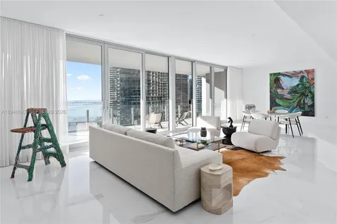 300 Biscayne Boulevard Way Miami FL 33131
