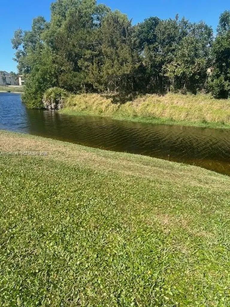 135 Brier Circle Jupiter FL 33458