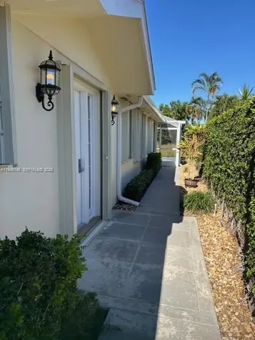 135 Brier Circle Jupiter FL 33458