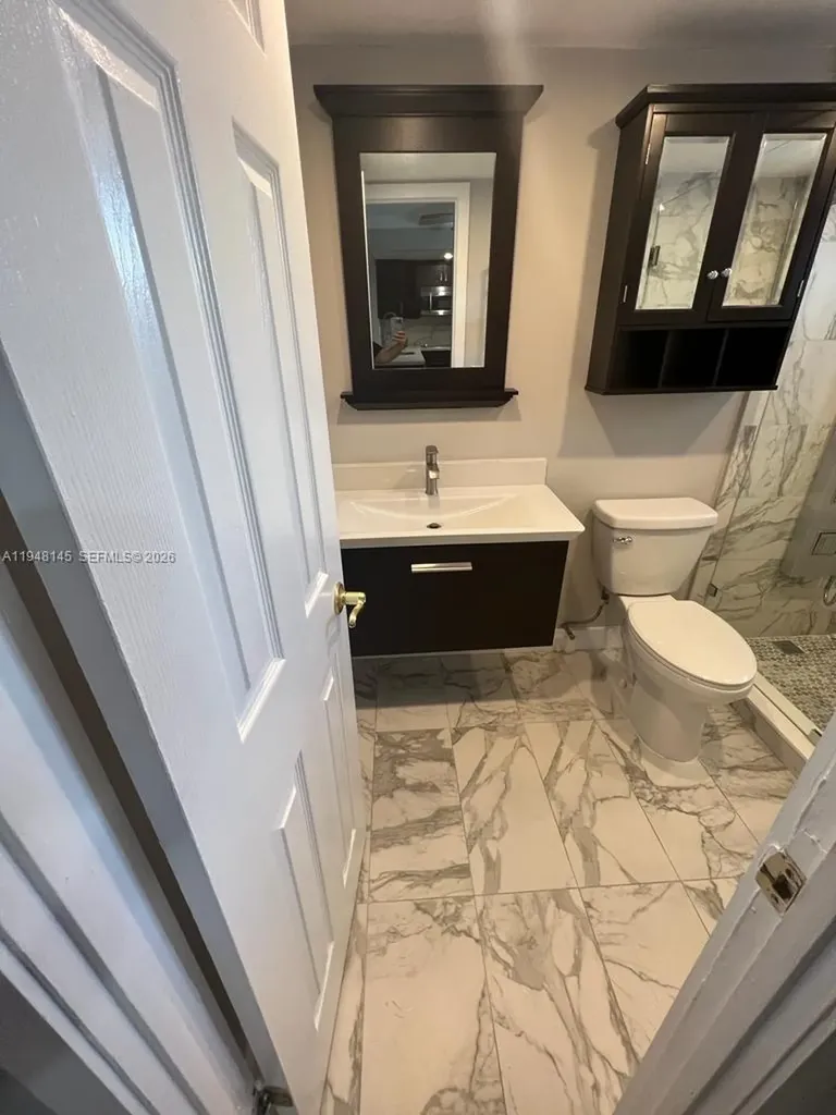 9440 Fontainebleau Boulevard Miami FL 33172
