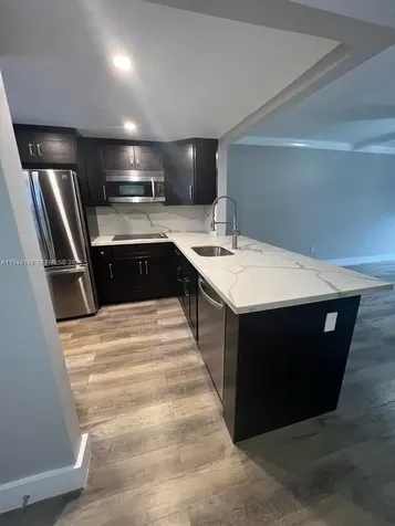 9440 Fontainebleau Boulevard Miami FL 33172