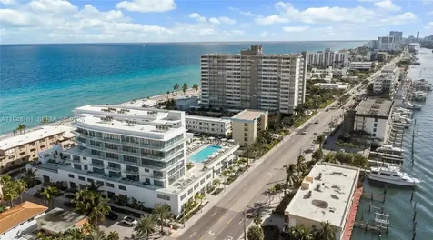 3319 N Ocean Drive Hollywood FL 33019