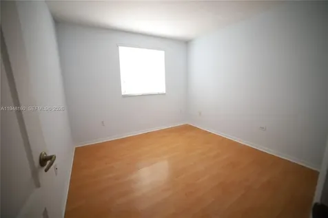 8826 W Flagler Street Miami FL 33174