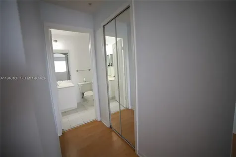 8826 W Flagler Street Miami FL 33174