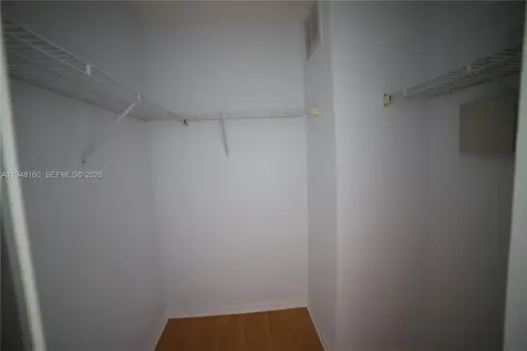 8826 W Flagler Street Miami FL 33174