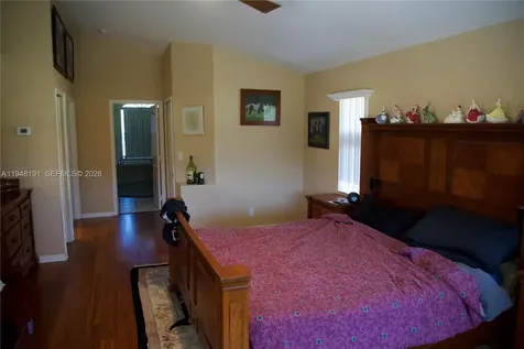 2564 Deer Run Trail Loxahatchee FL 33470