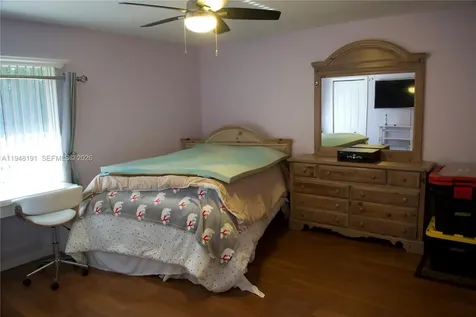 2564 Deer Run Trail Loxahatchee FL 33470