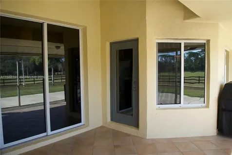 2564 Deer Run Trail Loxahatchee FL 33470