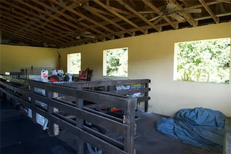 2564 Deer Run Trail Loxahatchee FL 33470