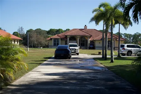 2564 Deer Run Trail Loxahatchee FL 33470