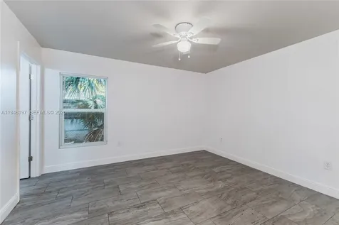 2403/2405 Maple Avenue Fort Myers FL 33901