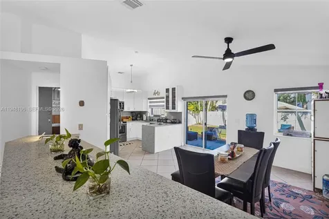 1975 NW 191st Avenue Pembroke Pines FL 33029