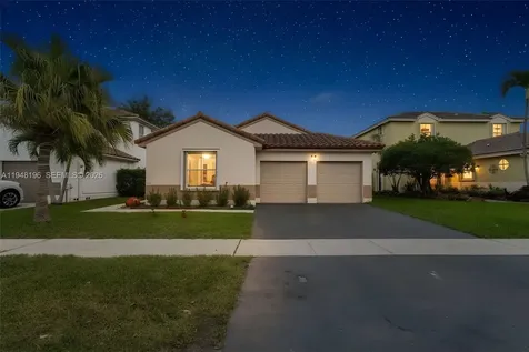 1975 NW 191st Avenue Pembroke Pines FL 33029