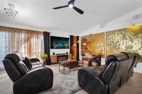 1975 NW 191st Avenue Pembroke Pines FL 33029