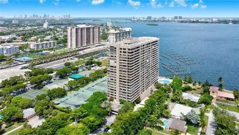 11113 Biscayne Boulevard Miami FL 33181