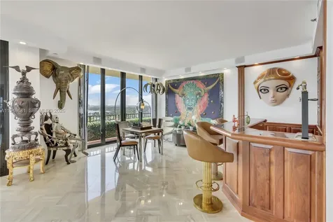 11113 Biscayne Boulevard Miami FL 33181