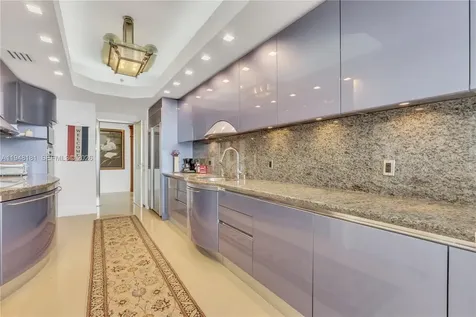 11113 Biscayne Boulevard Miami FL 33181
