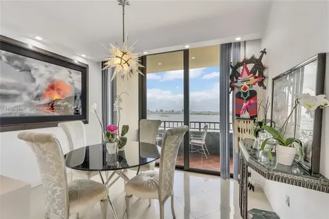 11113 Biscayne Boulevard Miami FL 33181