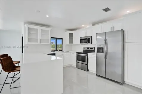 16653 Golfview Drive Weston FL 33326
