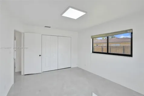 16653 Golfview Drive Weston FL 33326