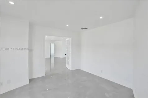 16653 Golfview Drive Weston FL 33326
