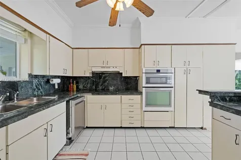 1510 S Treasure Drive North Bay Village FL 33141