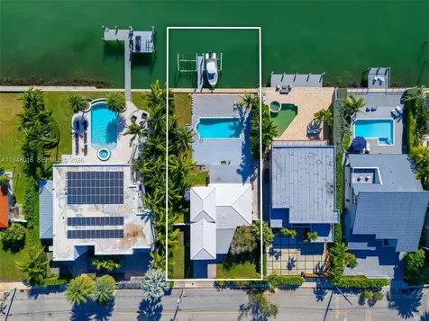 1510 S Treasure Drive North Bay Village FL 33141