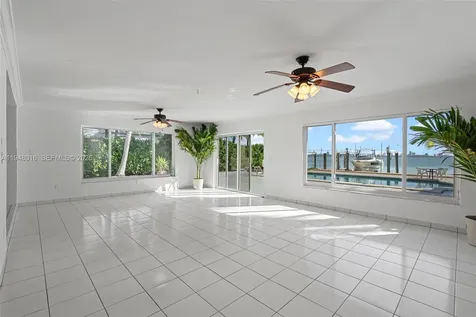 1510 S Treasure Drive North Bay Village FL 33141