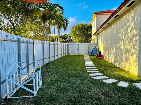 2101 NE 37th Terrace Homestead FL 33033