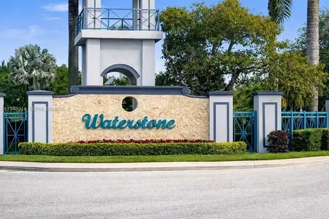 2101 NE 37th Terrace Homestead FL 33033
