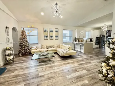 2101 NE 37th Terrace Homestead FL 33033