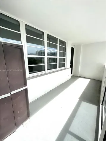 100 Lincoln Road Miami Beach FL 33139
