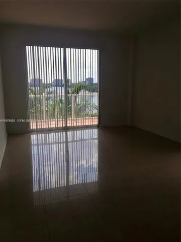 5091 NW 7th Street Miami FL 33126