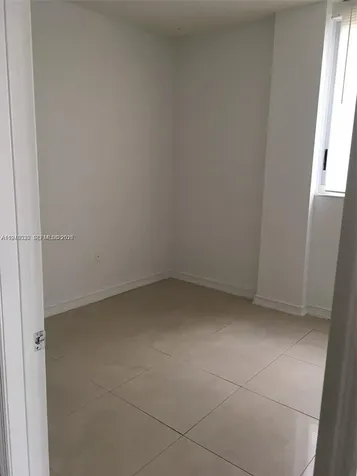 5091 NW 7th Street Miami FL 33126