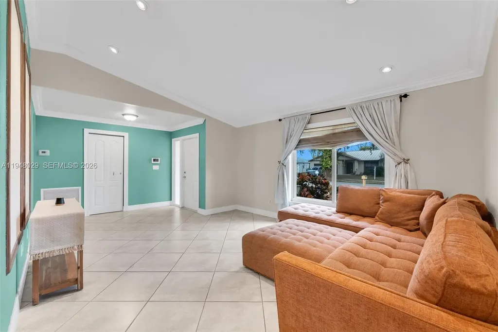 11628 SW 50th Street Fort Lauderdale FL 33330