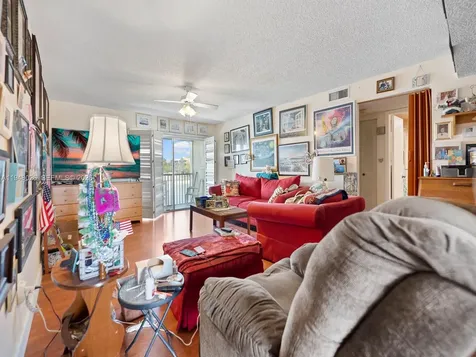 21121 SW 85th Avenue Cutler Bay FL 33189