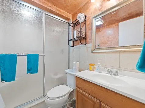 21121 SW 85th Avenue Cutler Bay FL 33189