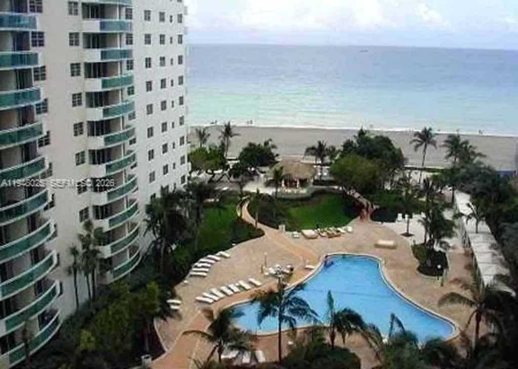 3000 S Ocean Drive Hollywood FL 33019