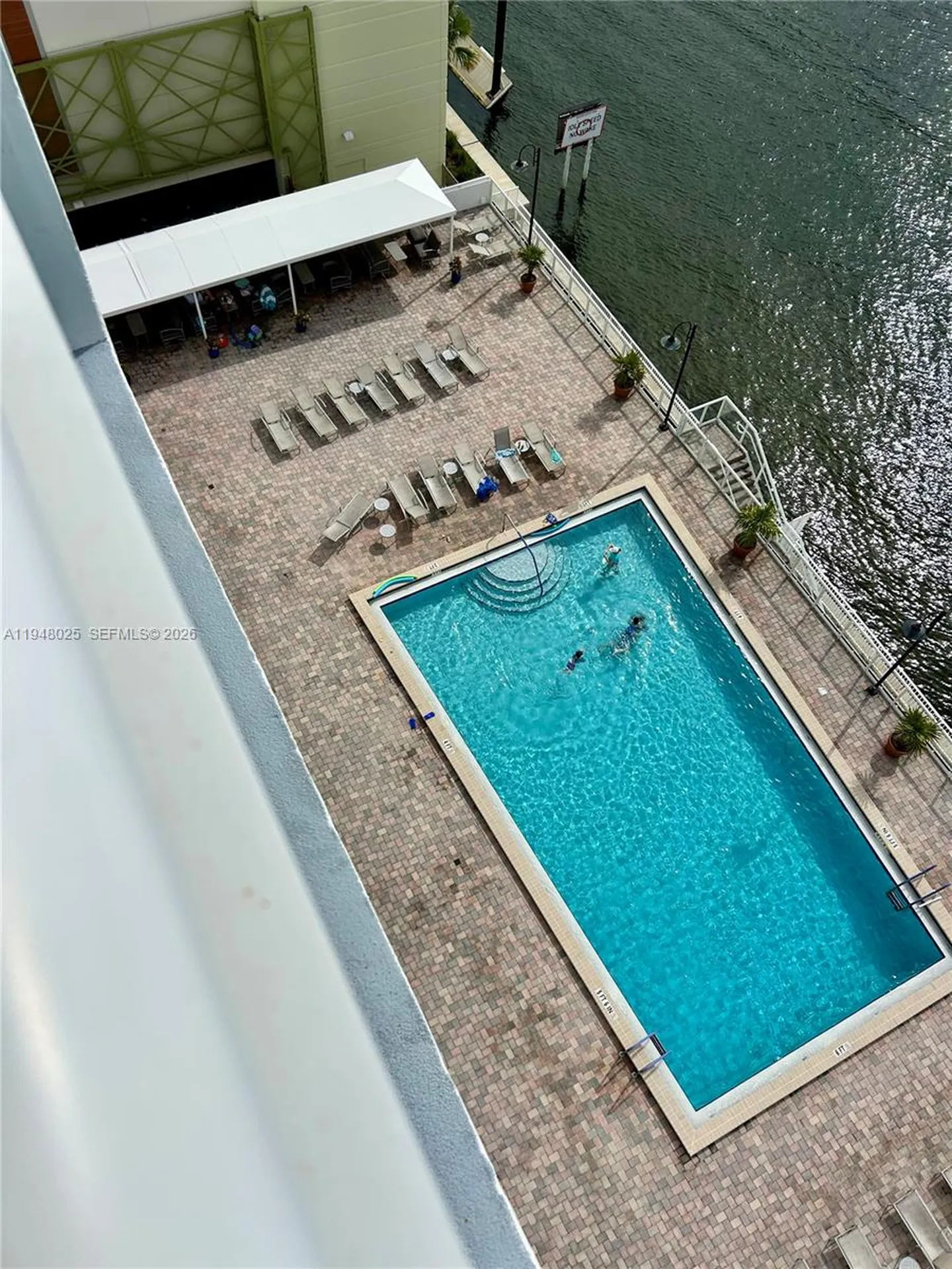 3000 S Ocean Drive Hollywood FL 33019