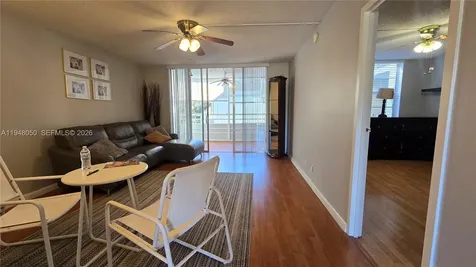 2900 NW 48th Terrace Lauderdale Lakes FL 33313