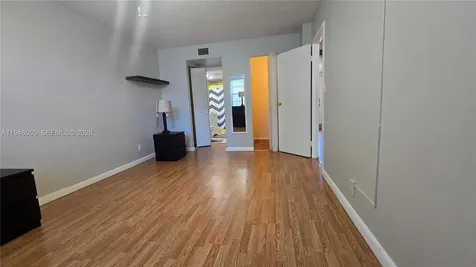 2900 NW 48th Terrace Lauderdale Lakes FL 33313