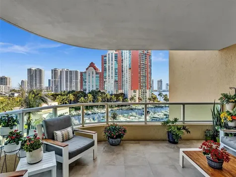 3340 NE 190th Street Aventura FL 33180