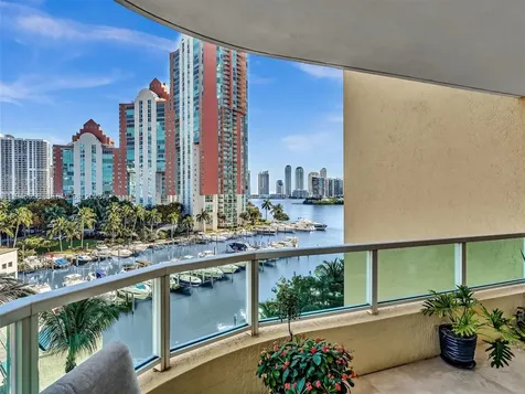 3340 NE 190th Street Aventura FL 33180