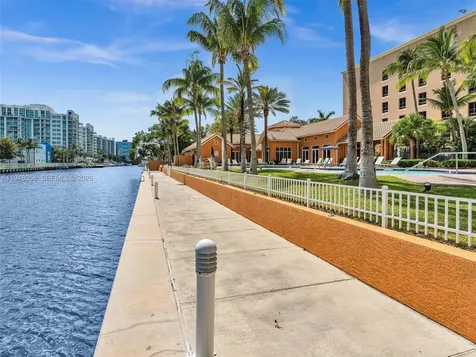3340 NE 190th Street Aventura FL 33180